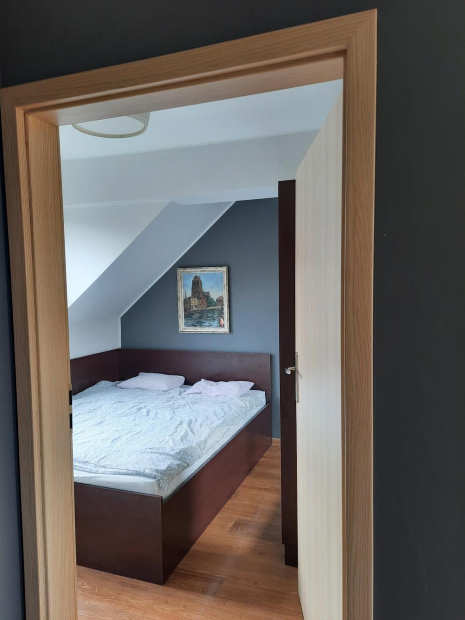 Проживання в сім'ї Amber House Гданськ