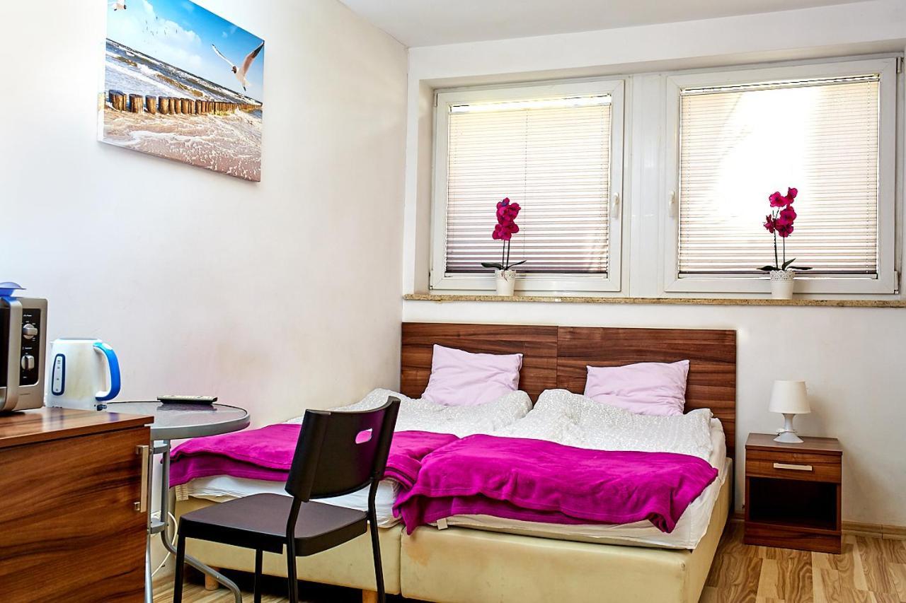 Amber House Проживання в сім'ї *
